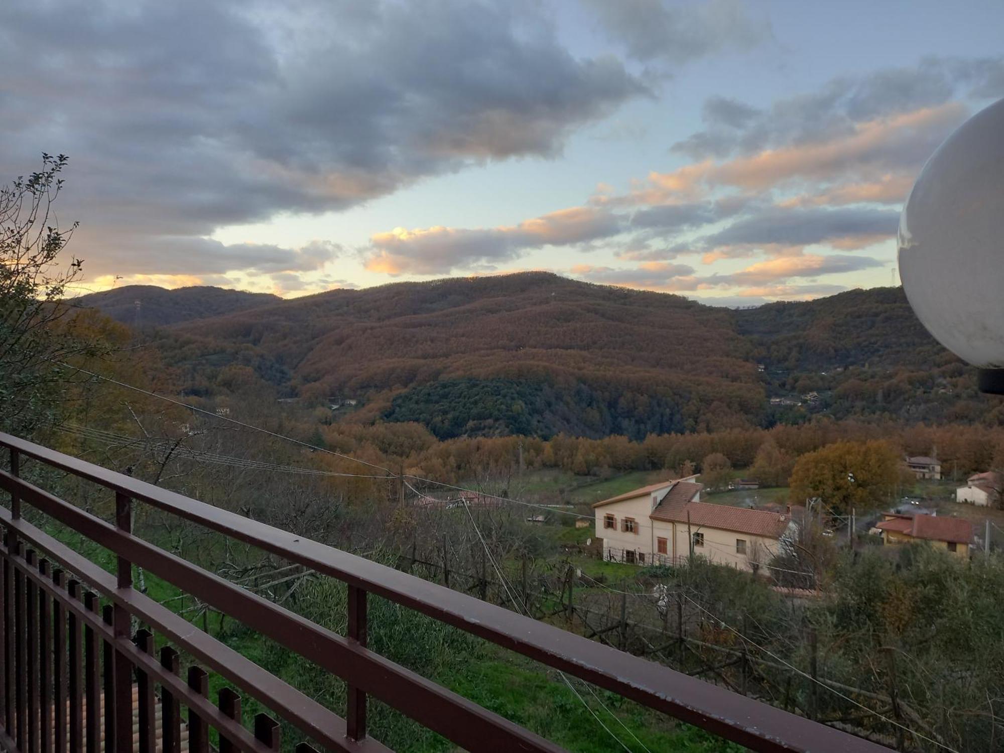 B&B A Casa Di Mario San Severino Lucano Exteriör bild