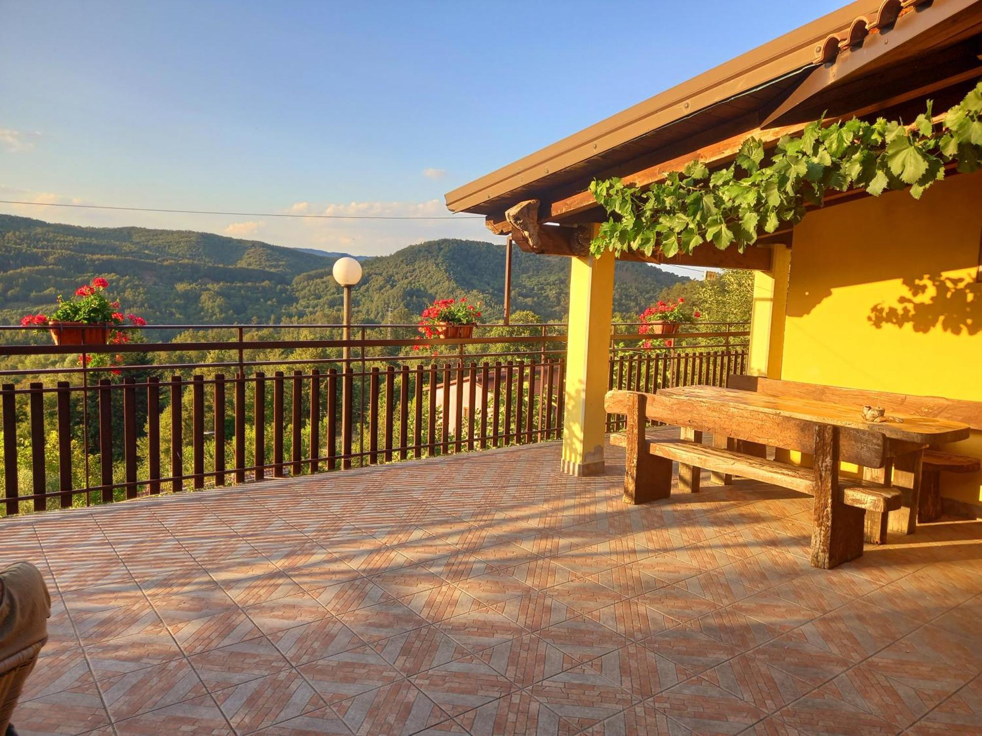 B&B A Casa Di Mario San Severino Lucano Exteriör bild